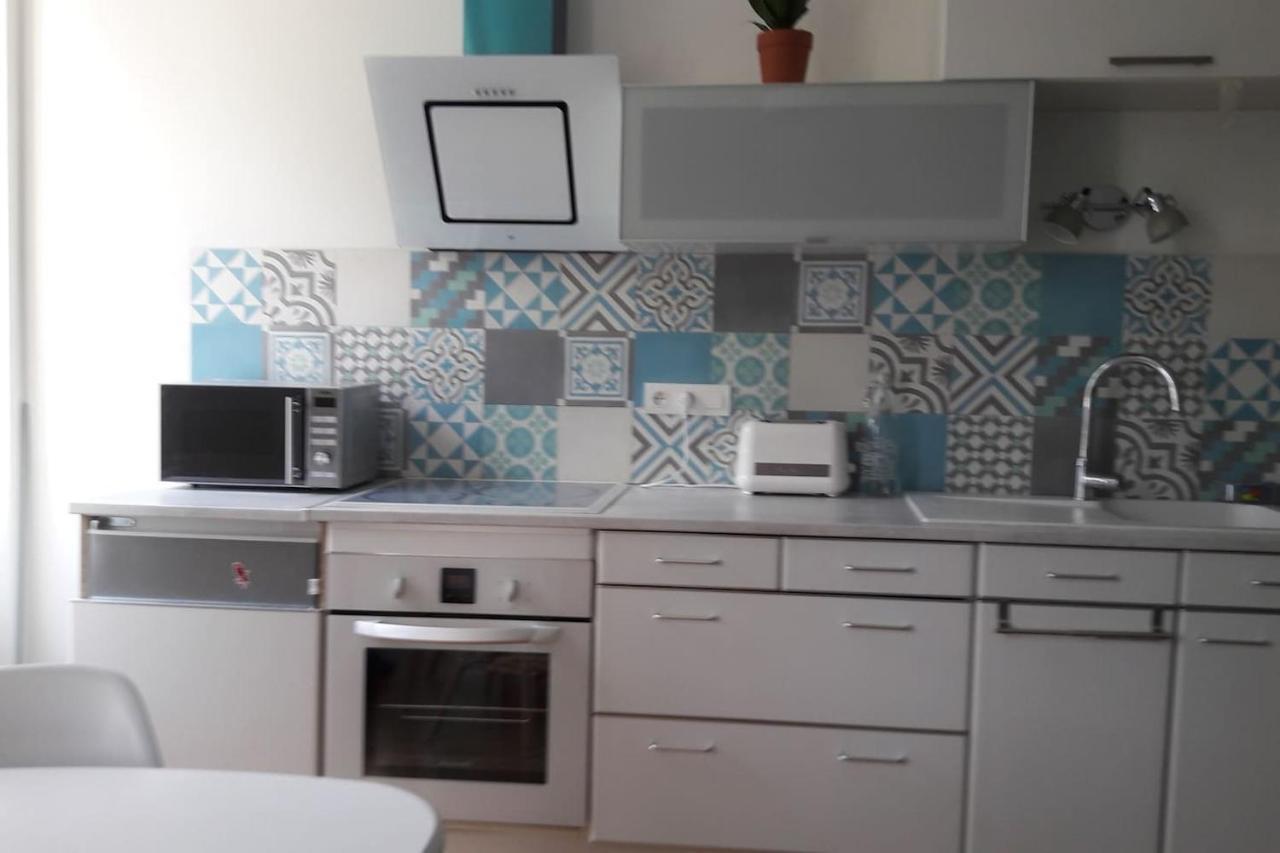 Un Appartement Lumineux Au Parc Beaumont Pau Exterior foto