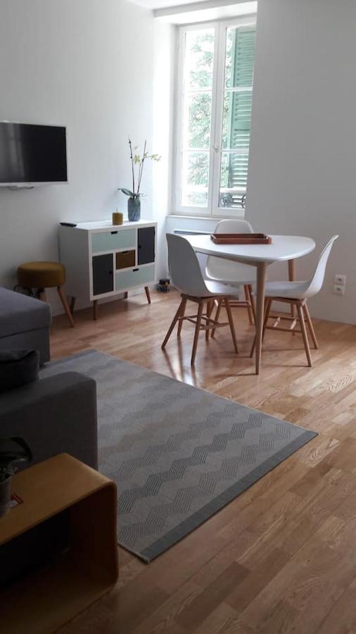 Un Appartement Lumineux Au Parc Beaumont Pau Exterior foto